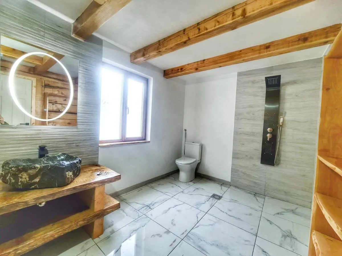 Image 2 of Cabana BellaMonte