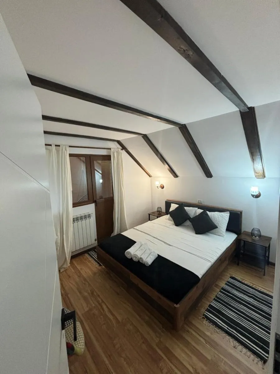 Image 2 of Cabana C