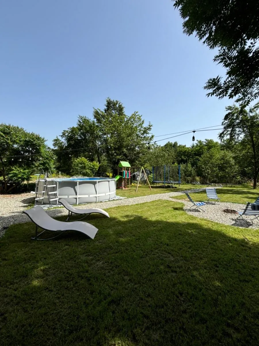 Image 7 of Cabana C
