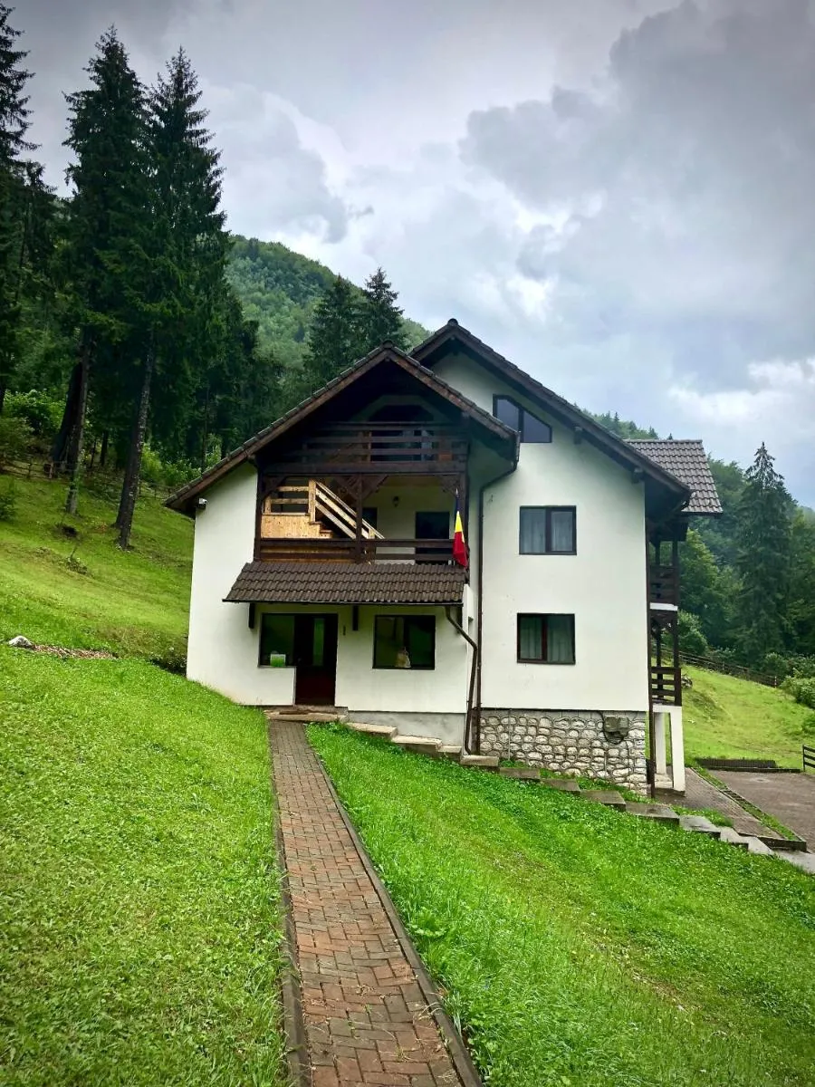 Image 5 of Cabana Caprioara – Piatra Craiului