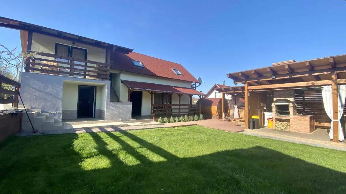 Image 2 of Cabana Plaiuri Ardelene