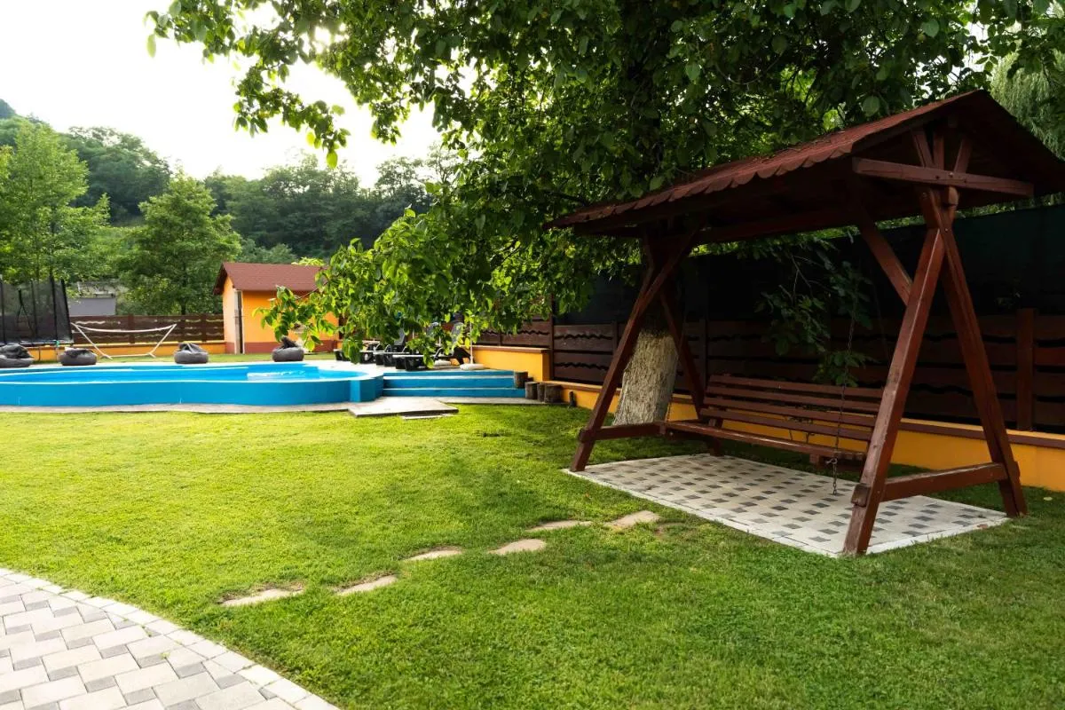 Image 4 of Cabana Sargetia