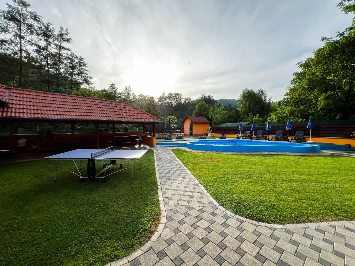 Image 5 of Cabana Sargetia