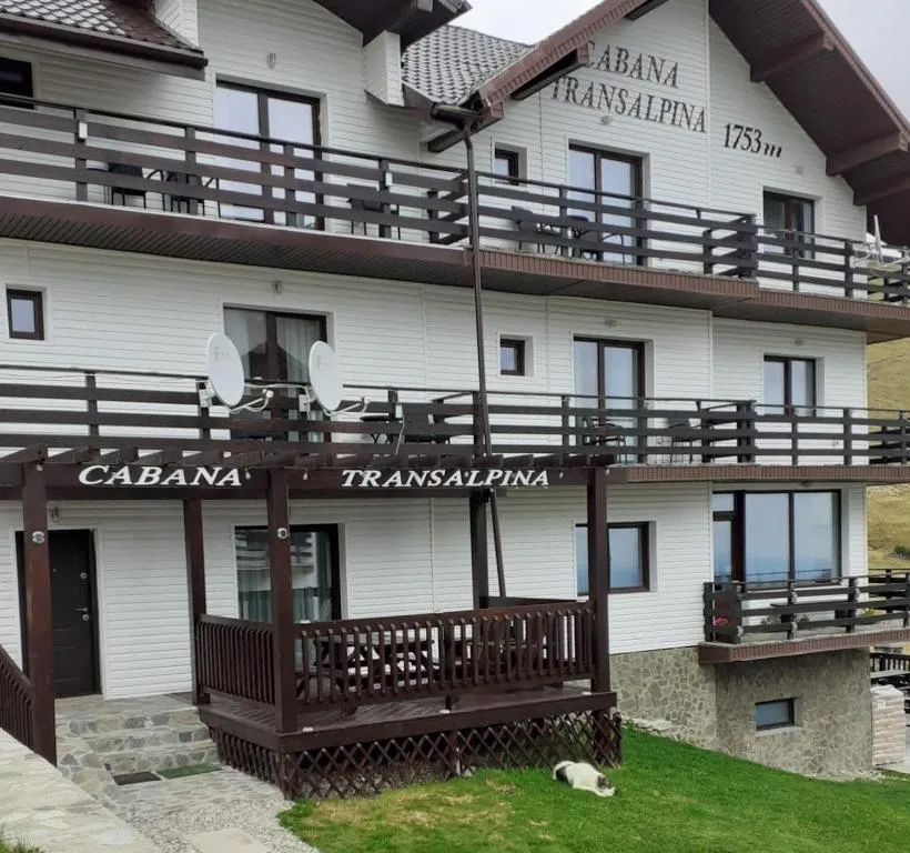 Image 1 of Cabana Transalpina