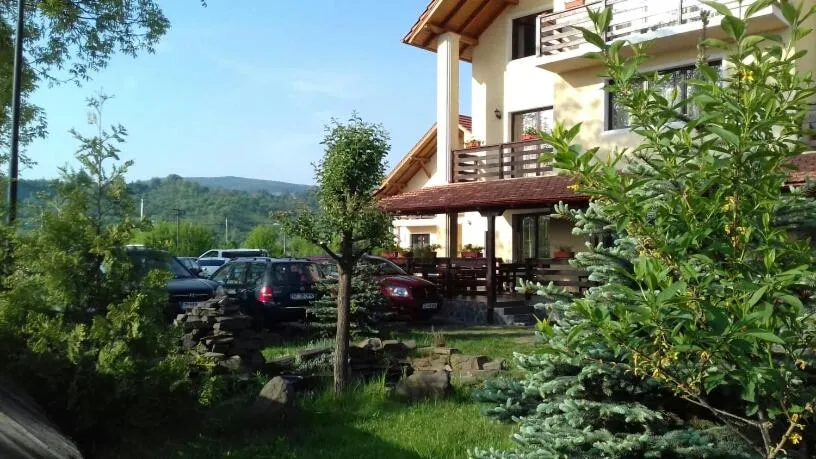 Image 2 of Camves Inn