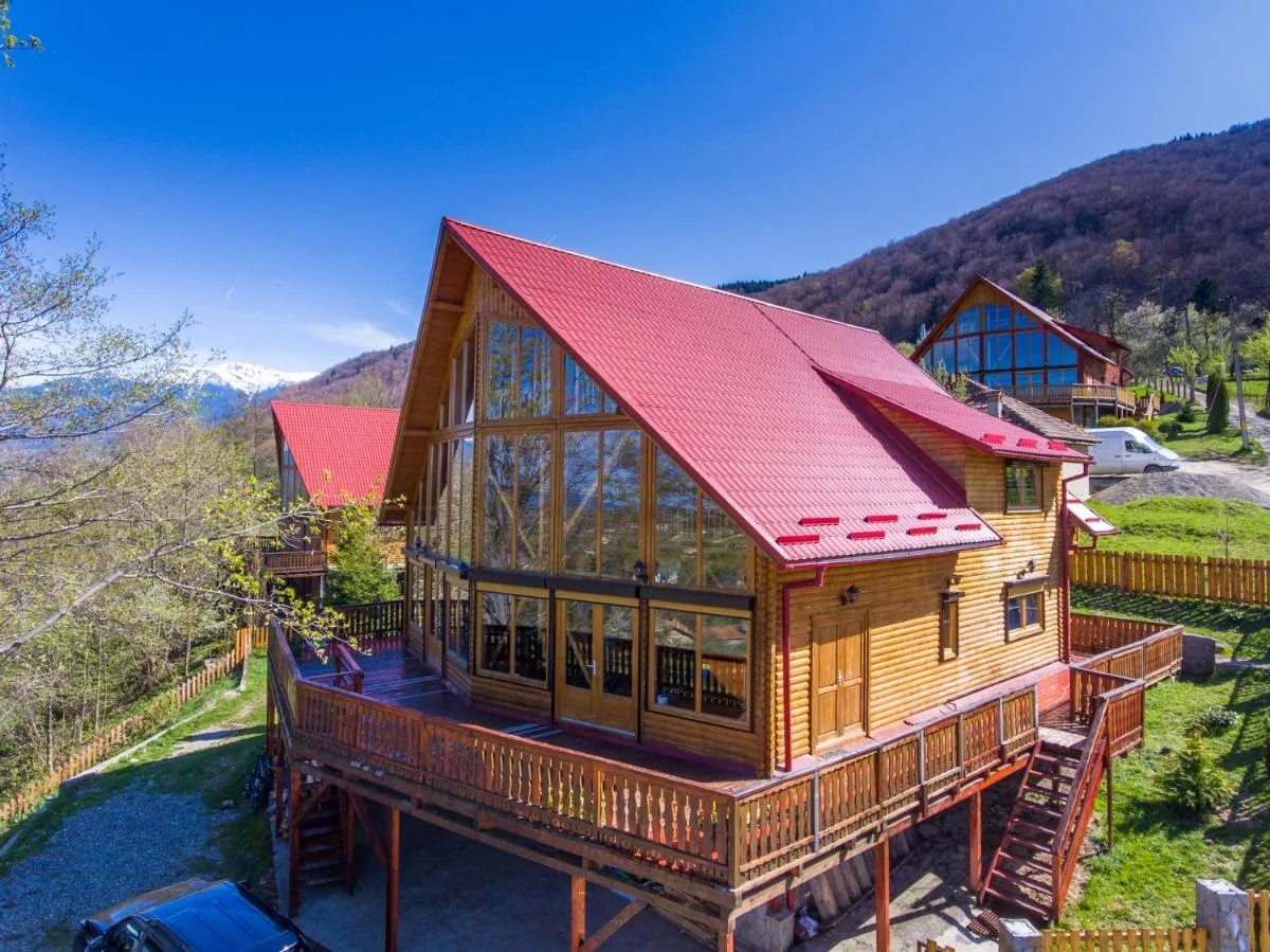 Image 2 of Carpathian Log Home