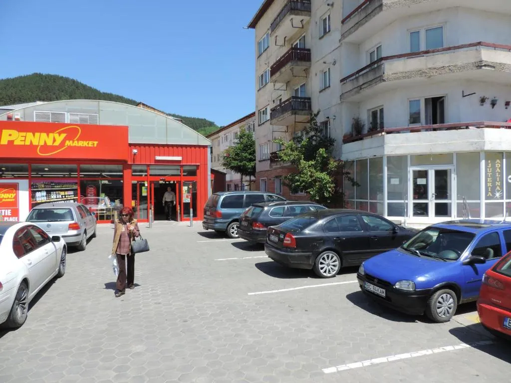 Image 1 of Casa BUCUR
