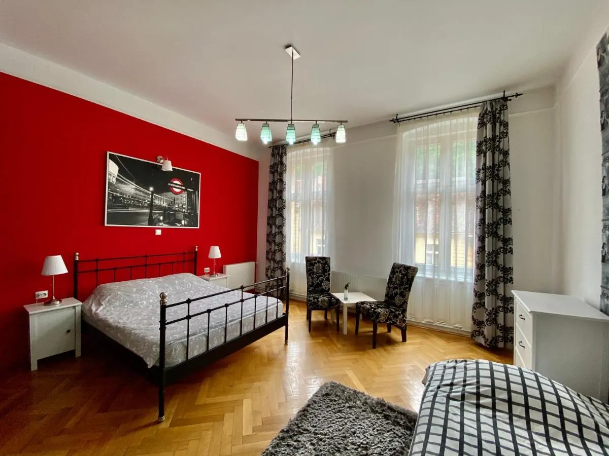 Image 2 of Casa Balcescu