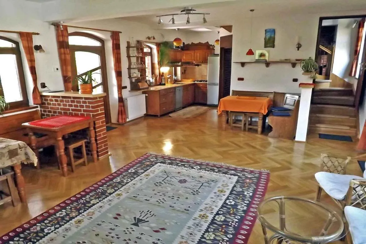 Image 5 of Casa Crina