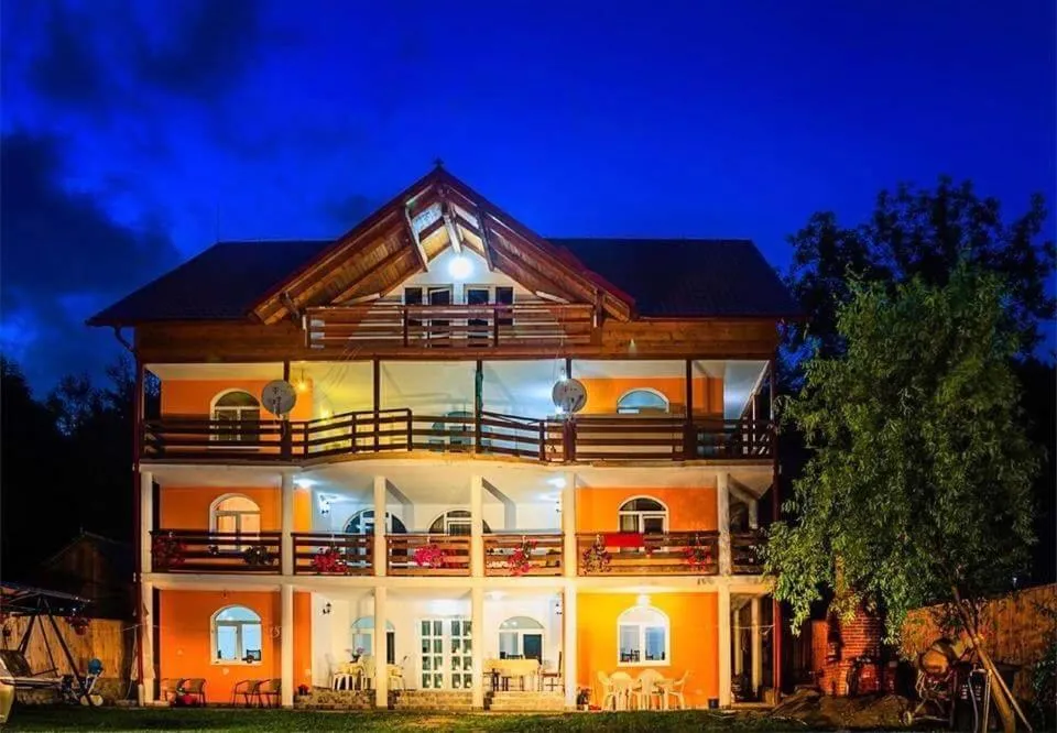 Image 1 of Casa Cristalina&Dumi