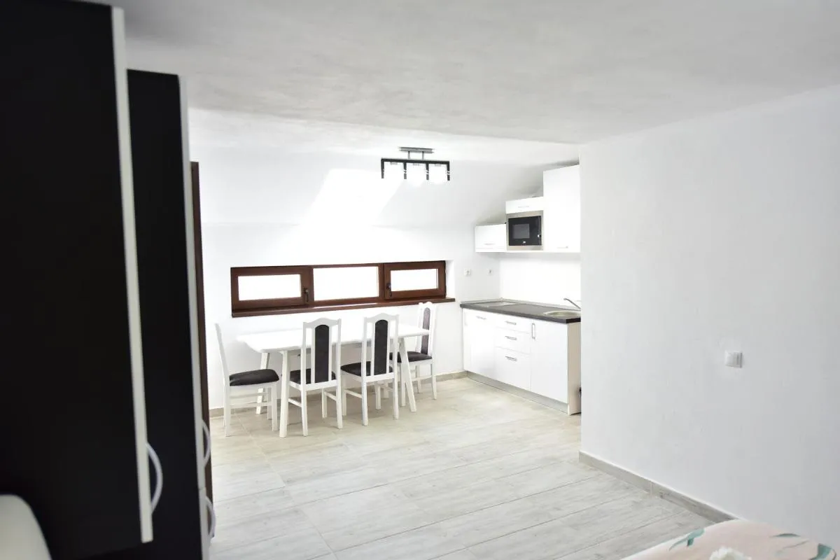Image 6 of Casa Hanea Apartament etaj 1 cada hidromasaj