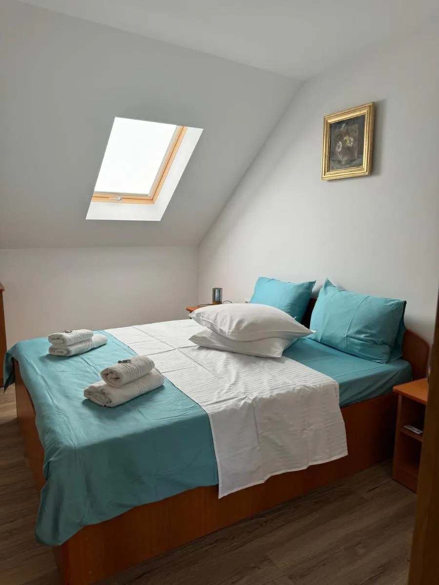 Image 4 of Casa Lucretia