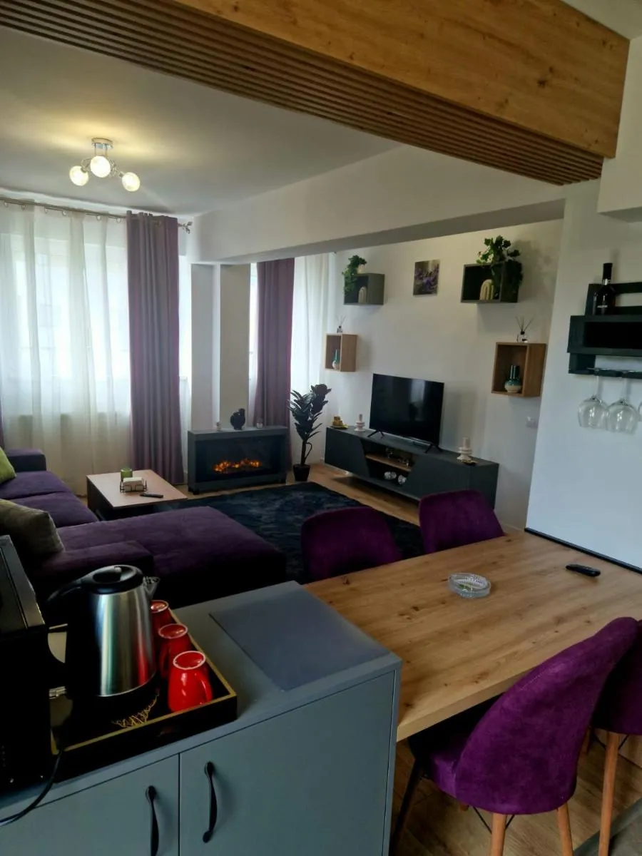 Image 4 of Casa Mov