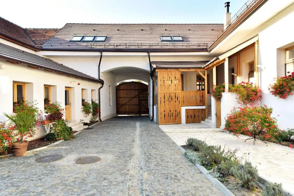 Image 1 of Casa Piedra