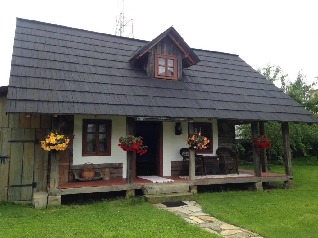 Image 1 of Casa Povestilor din Bucovina
