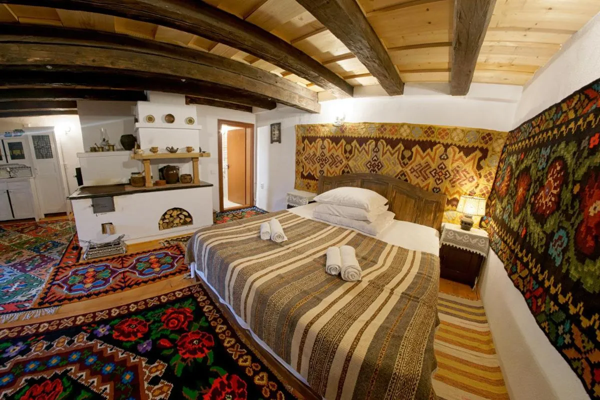 Image 2 of Casa Povestilor din Bucovina