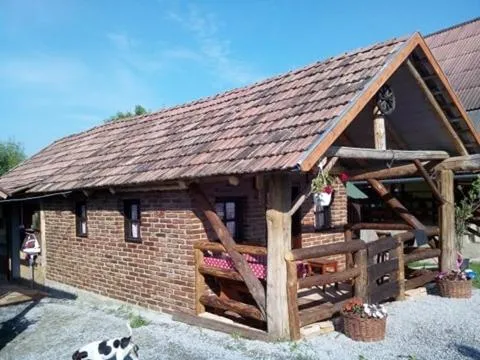 Image 5 of Casa Rustic Fehér & Fekete Vendégházak