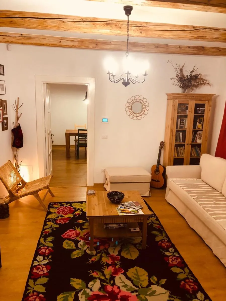Image 4 of Casa bunicilor