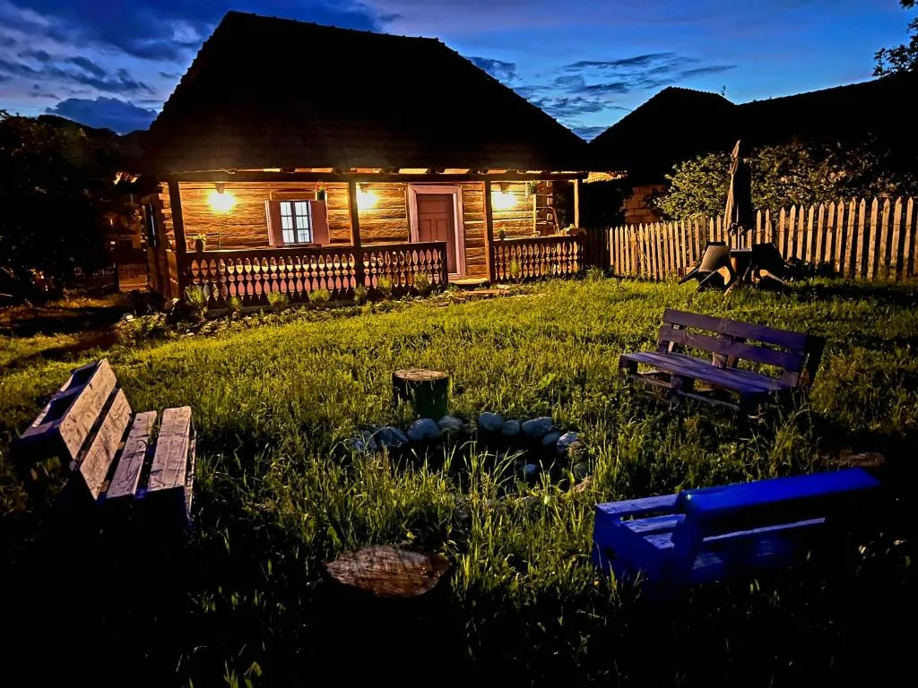 Image 1 of Casa cu Lavanda