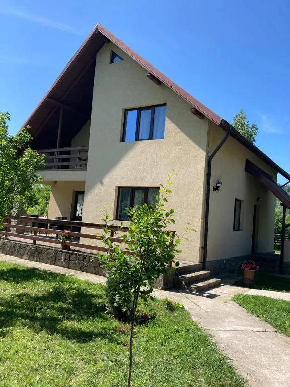 Image 1 of Casa cu Scări