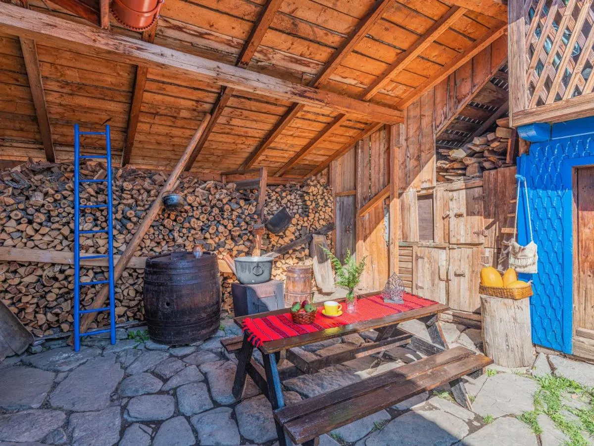 Image 3 of Casa de vacanta traditionala romaneasca