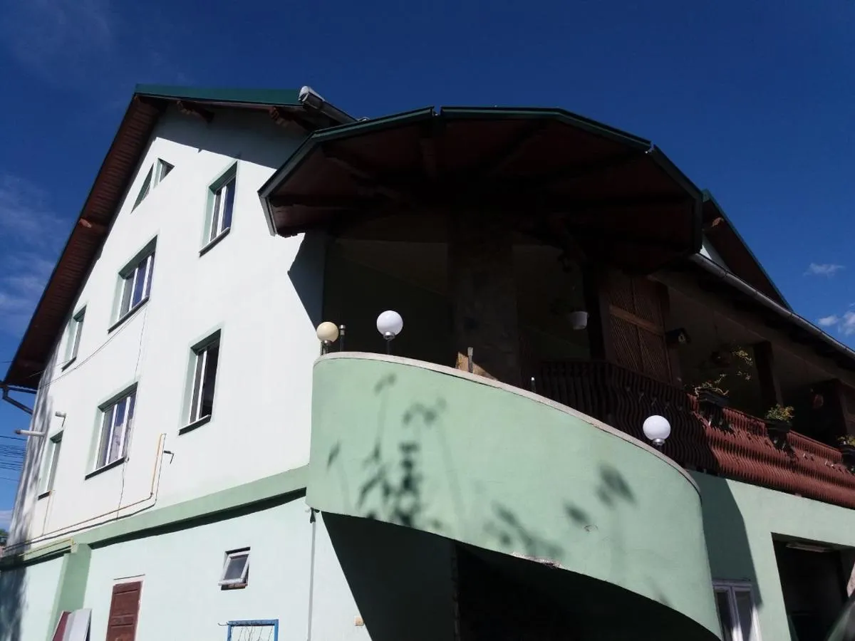 Image 2 of Casa in Bucovina