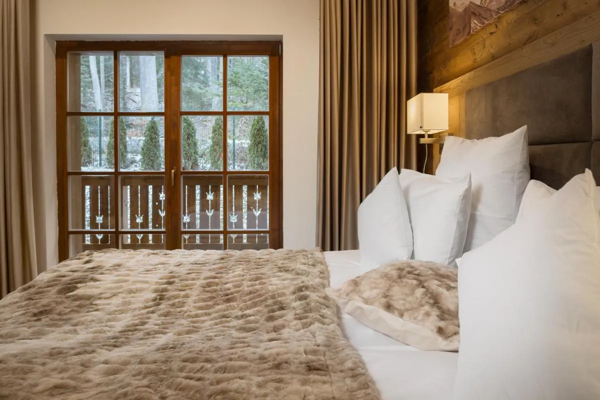 Image 5 of Chalet Royal