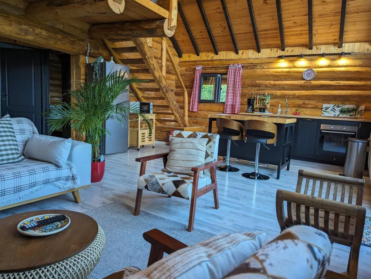 Image 2 of Chalet Ursa Mare