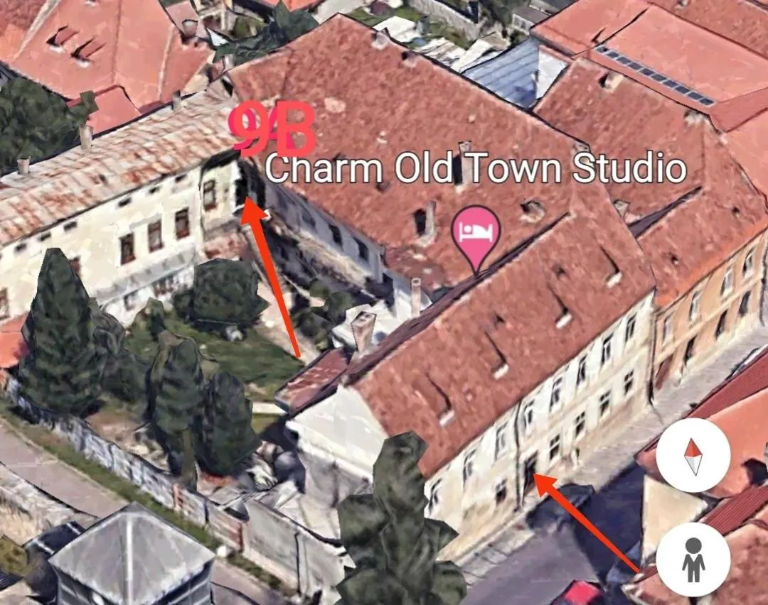 Image 2 of Charm Old Town Studio