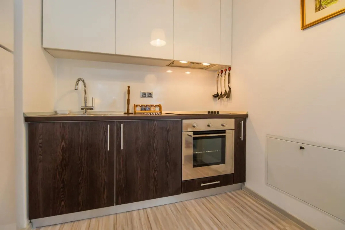 Image 7 of Charming 2-Bedroom, Silver Mountain, A Building