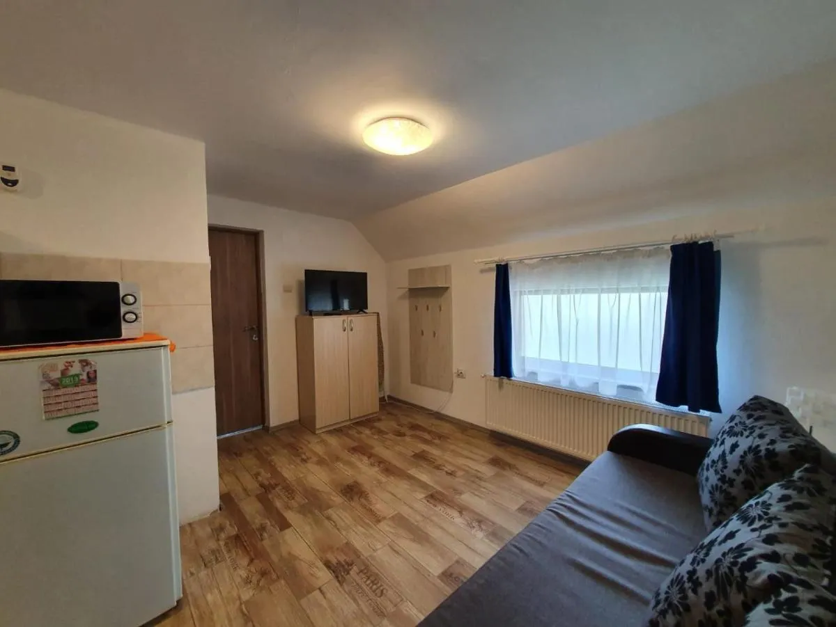 Image 3 of Charter Apartments Costea