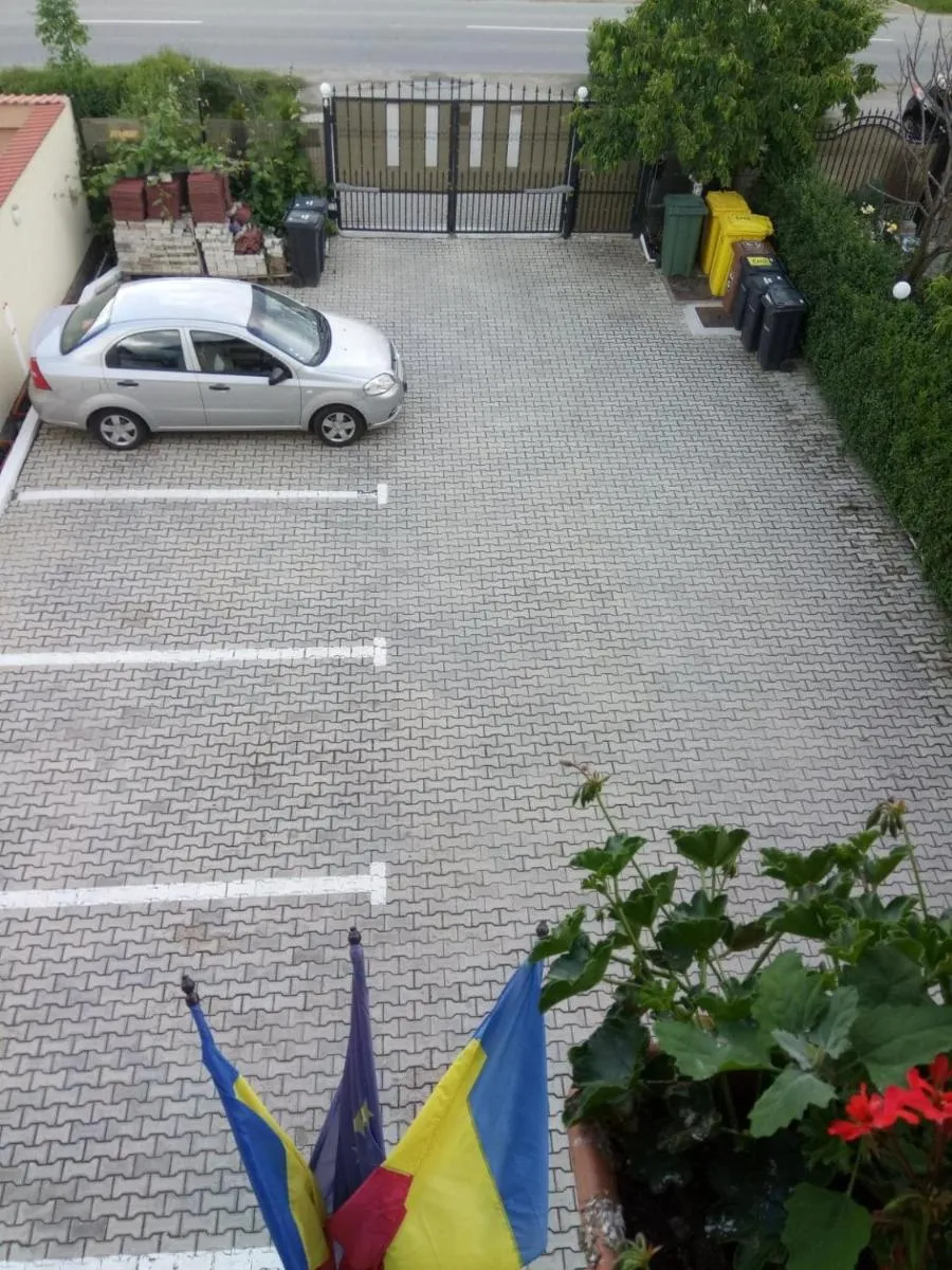 Image 7 of Charter Apartments Costea