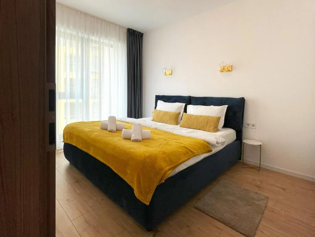 Image 1 of Chic Apartment in Cosmopolit Residence