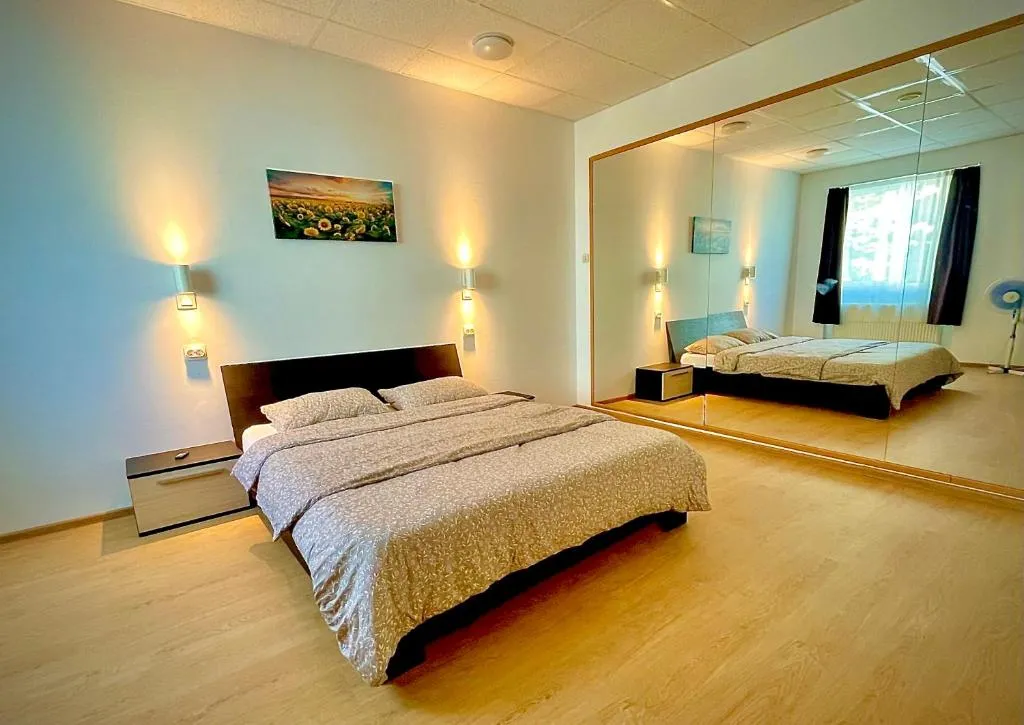 Image 1 of Chill House