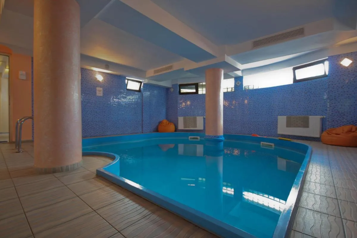 Image 3 of Complex Turistic Le Baron