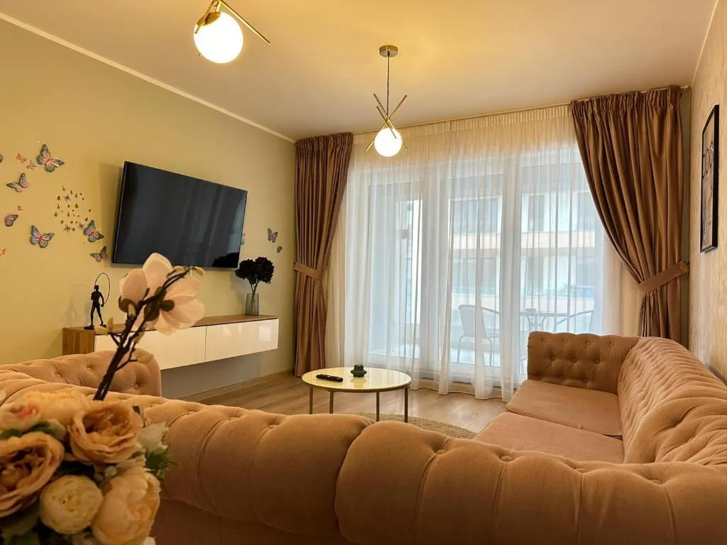 Image 1 of Coresi Mall Area Studios & Apartments by GLAM