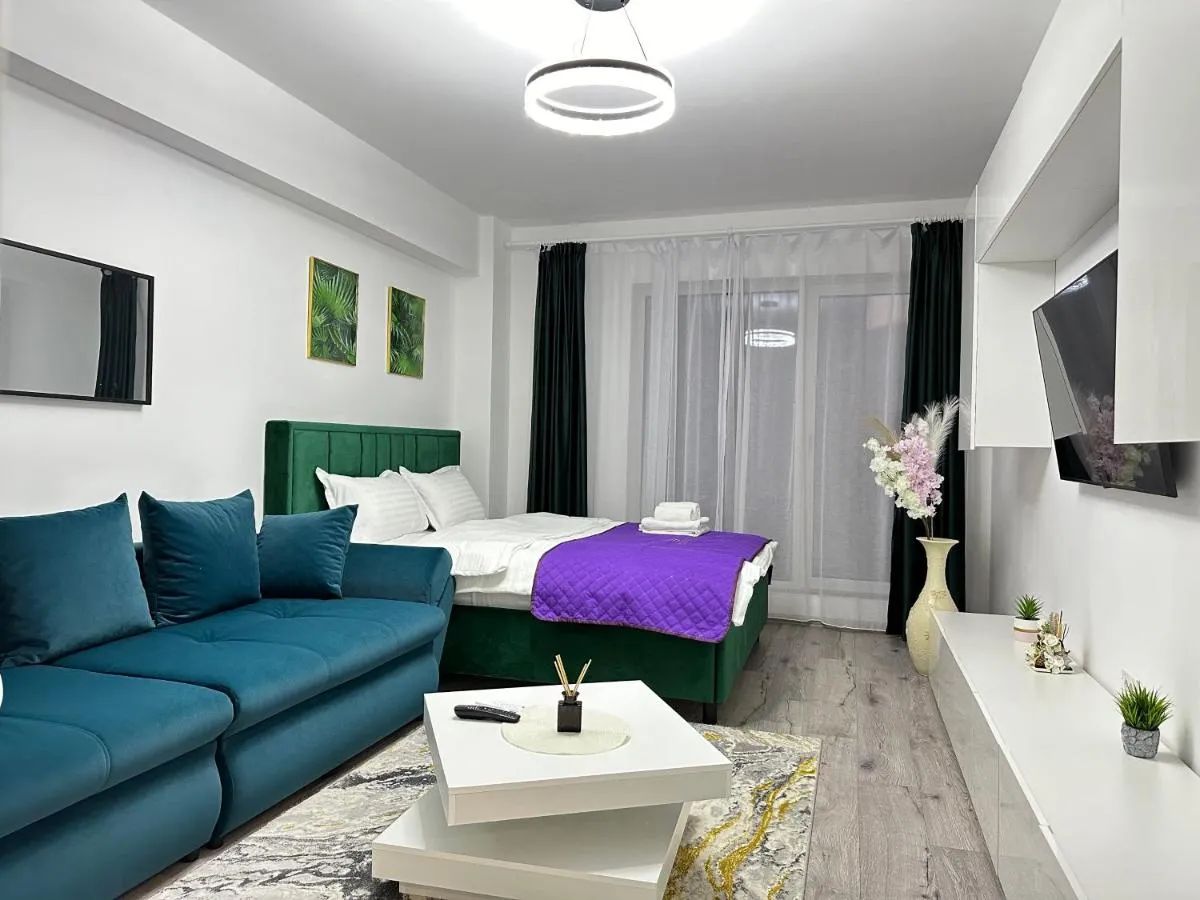 Image 4 of Coresi Mall Area Studios & Apartments by GLAM