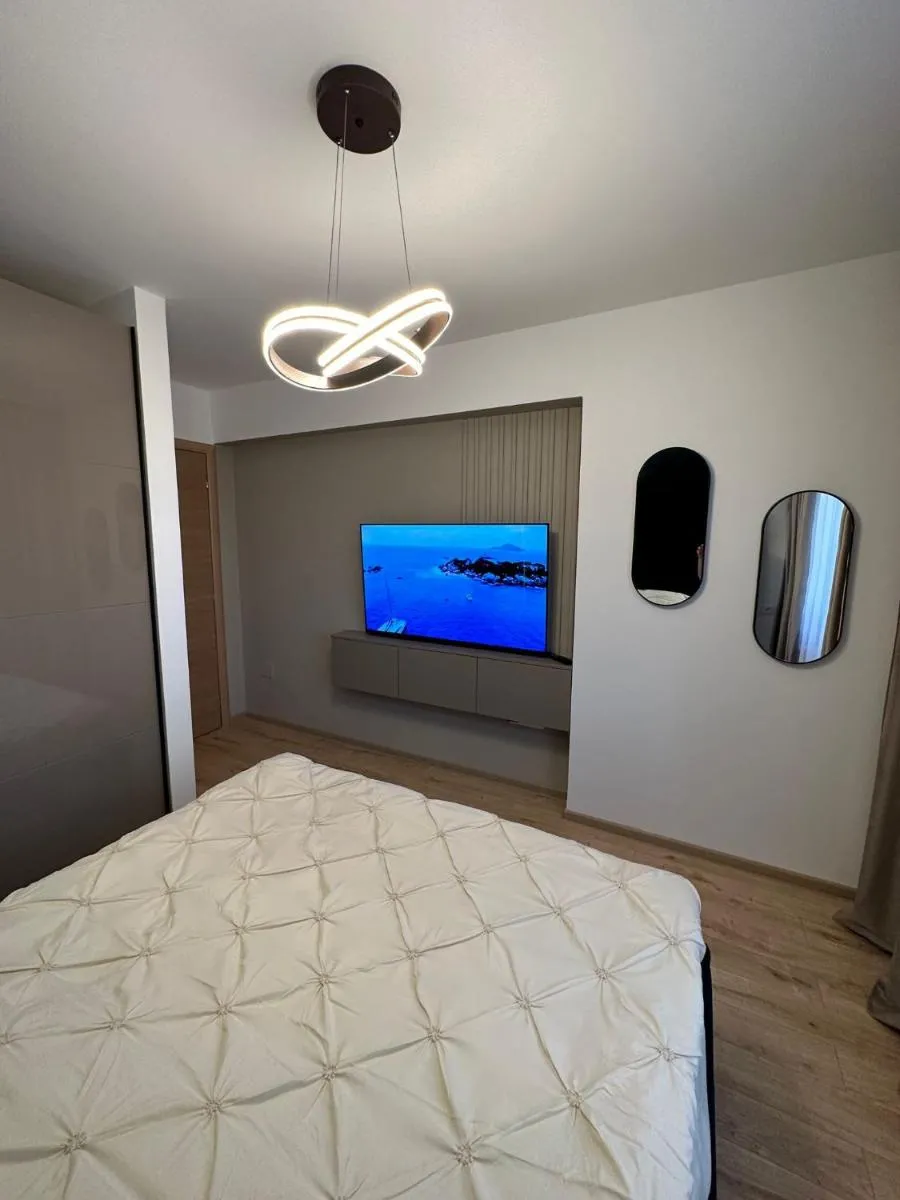 Image 6 of Coresi Mall Luxury Apartments