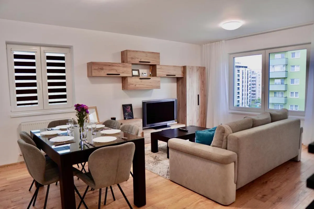 Image 3 of Coresi TopCity 2Camere Apartment