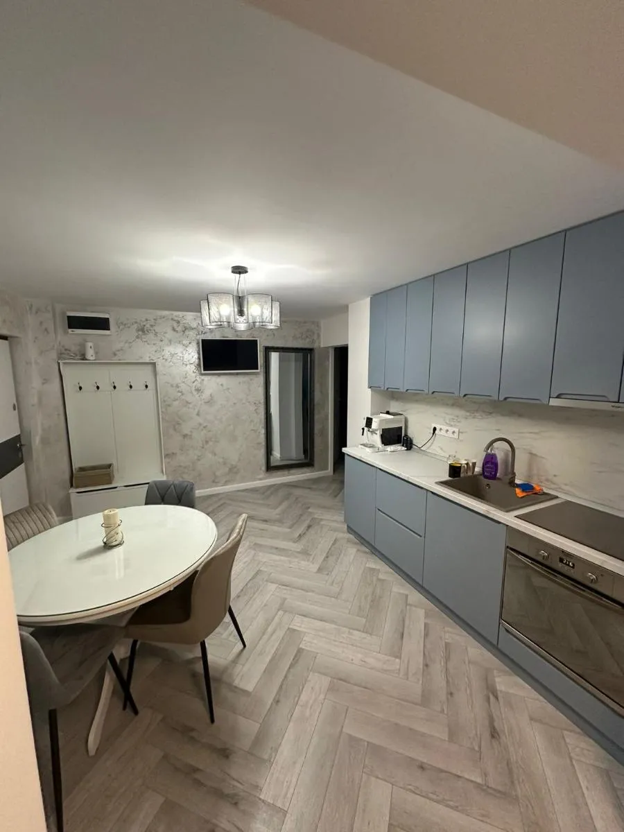 Image 4 of Davinci Apartment