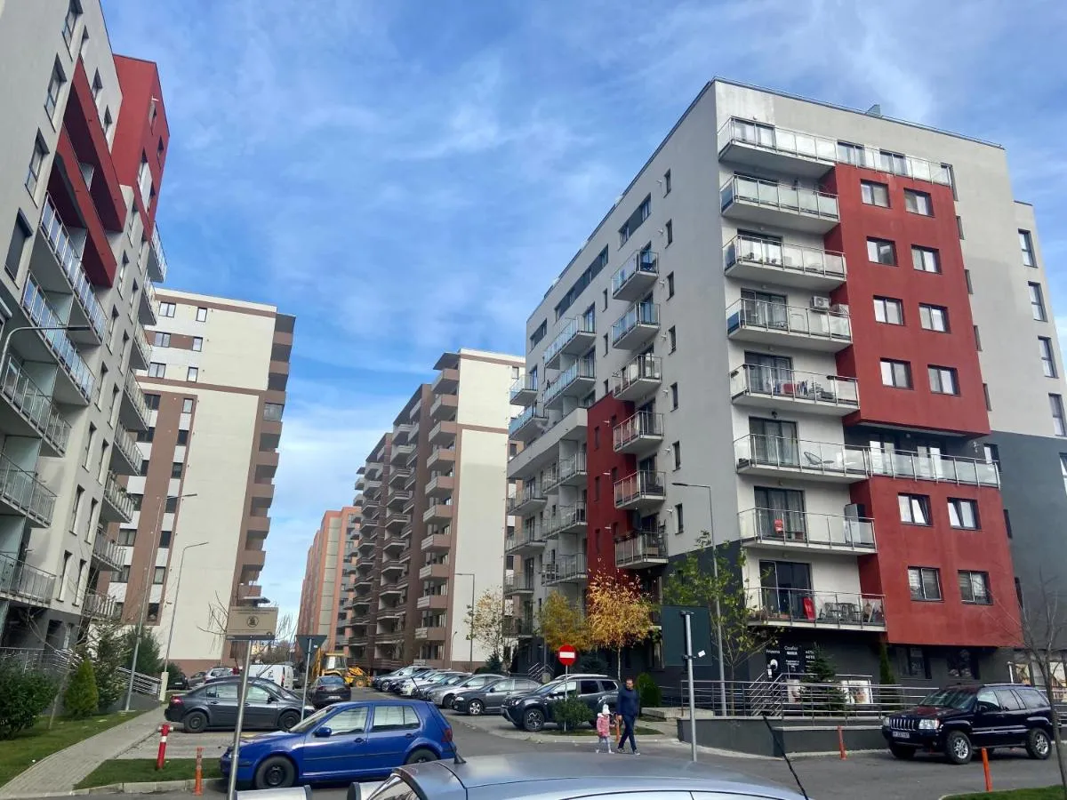 Image 2 of Divany Apartaments – Coresi Mall