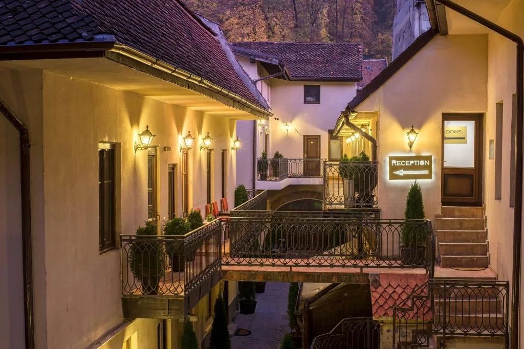 Image 1 of Drachenhaus