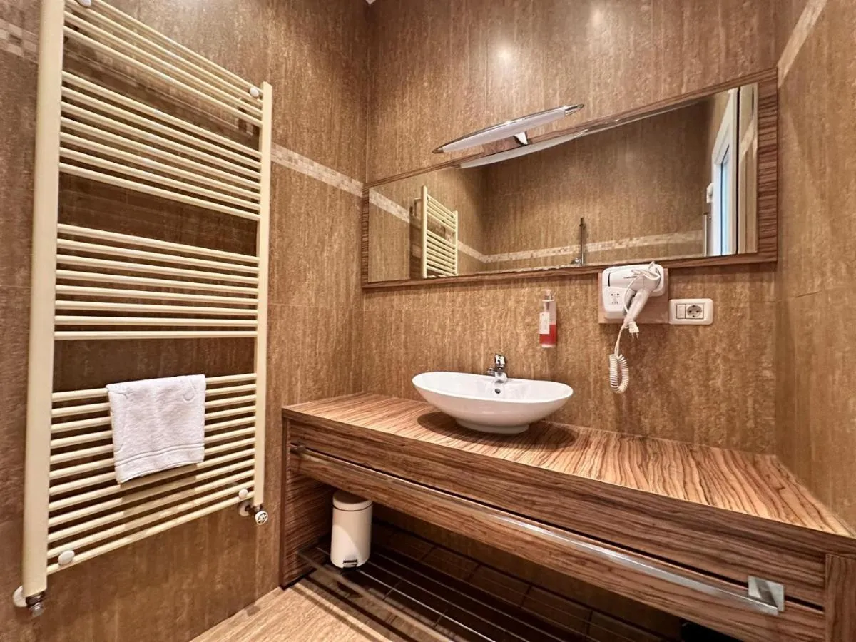 Image 4 of Eminescu Residence