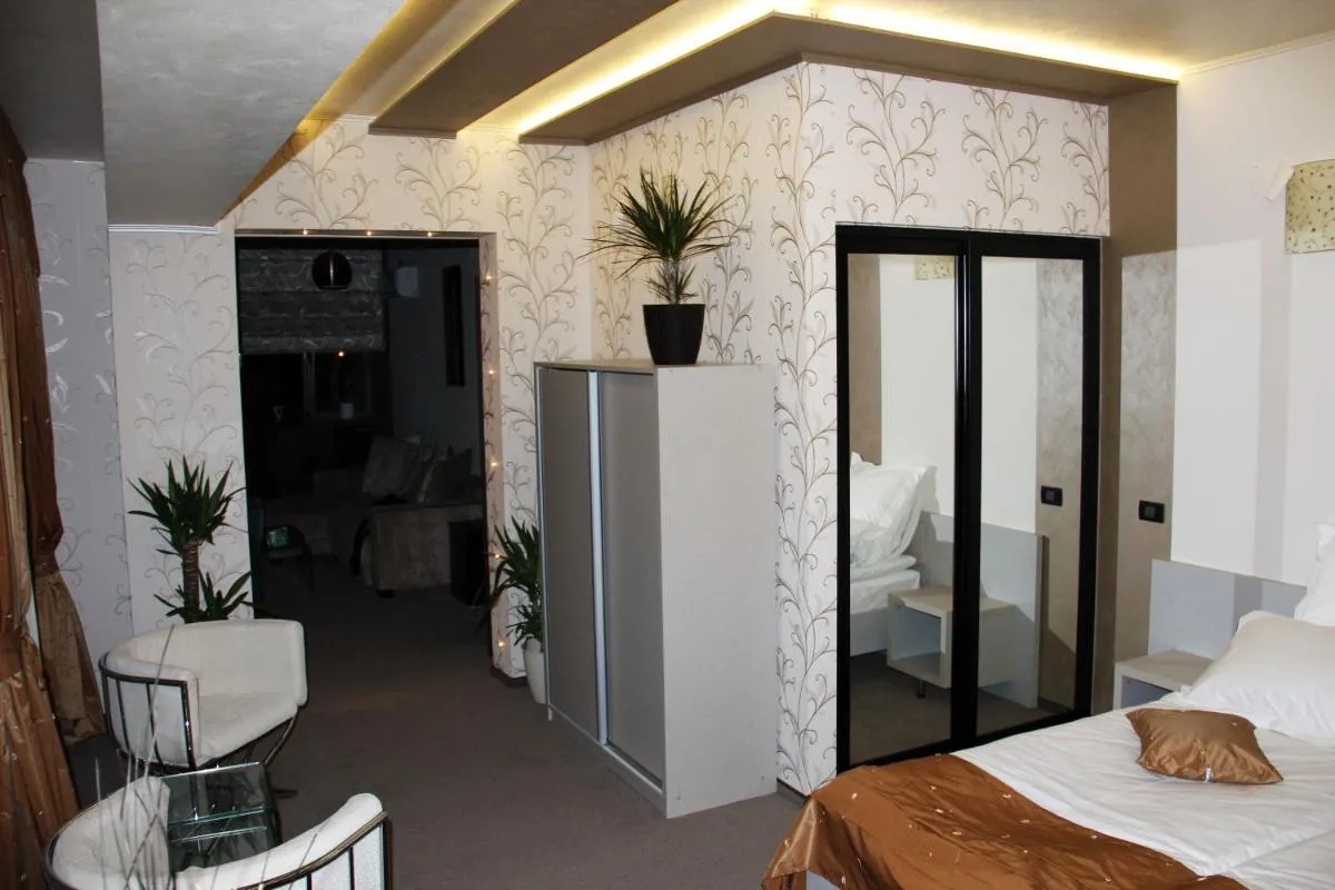 Image 6 of Enigma Pension
