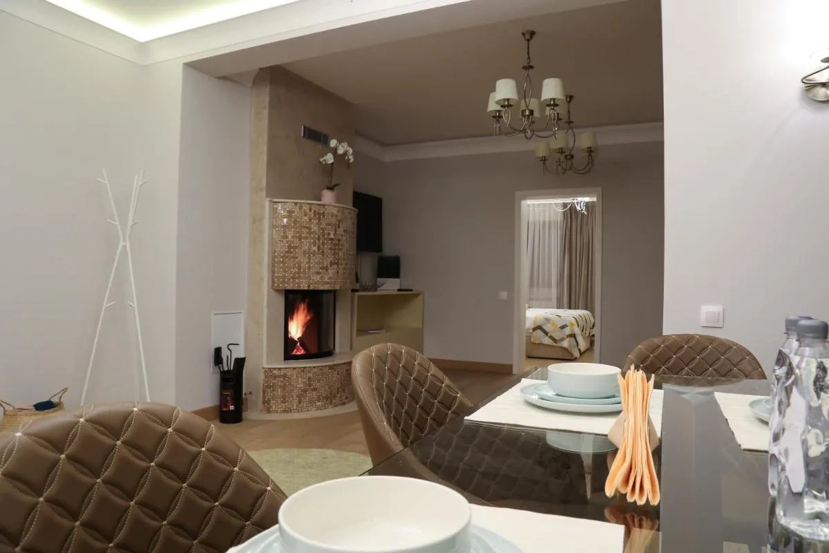 Image 4 of Expecto Apartments