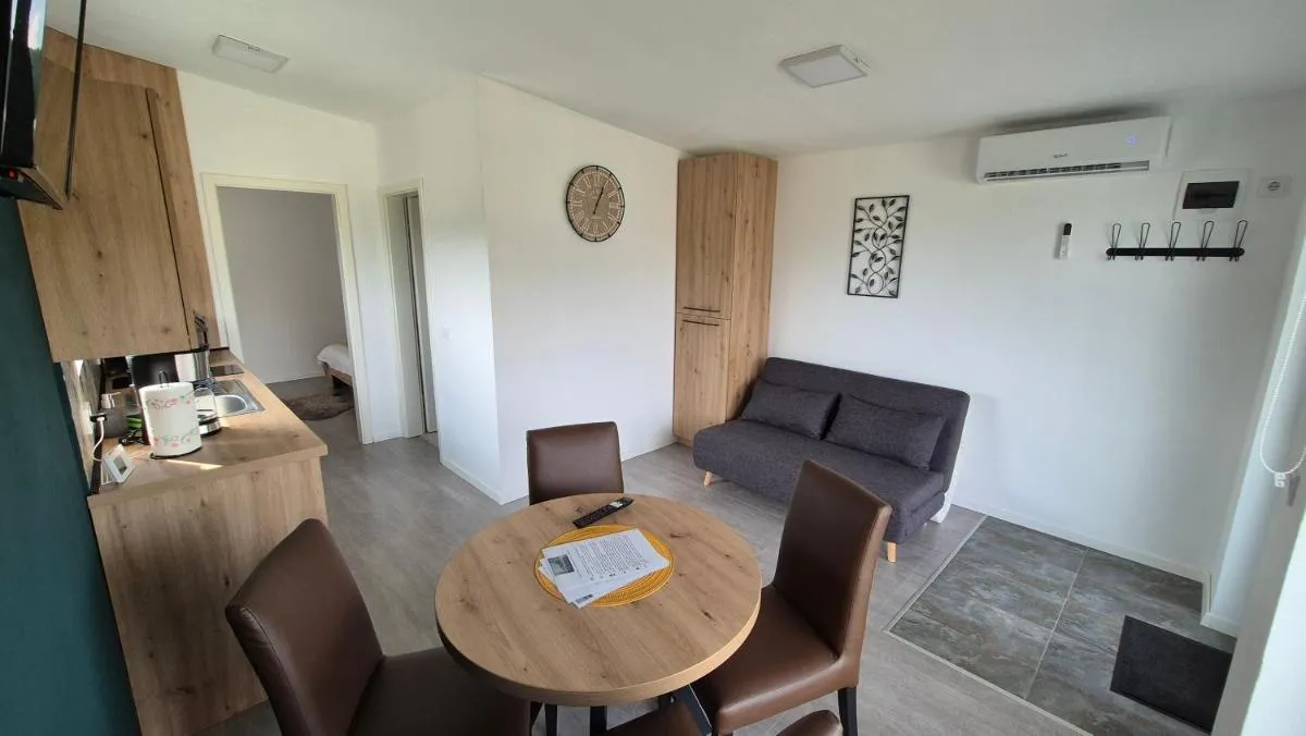 Image 7 of FAN BunGALow Vama Buzaului