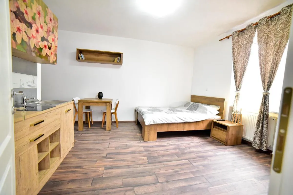 Image 2 of FLH – Central Apartments