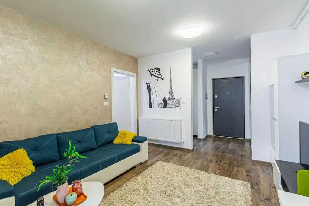 Image 5 of FLH – Green Apartment