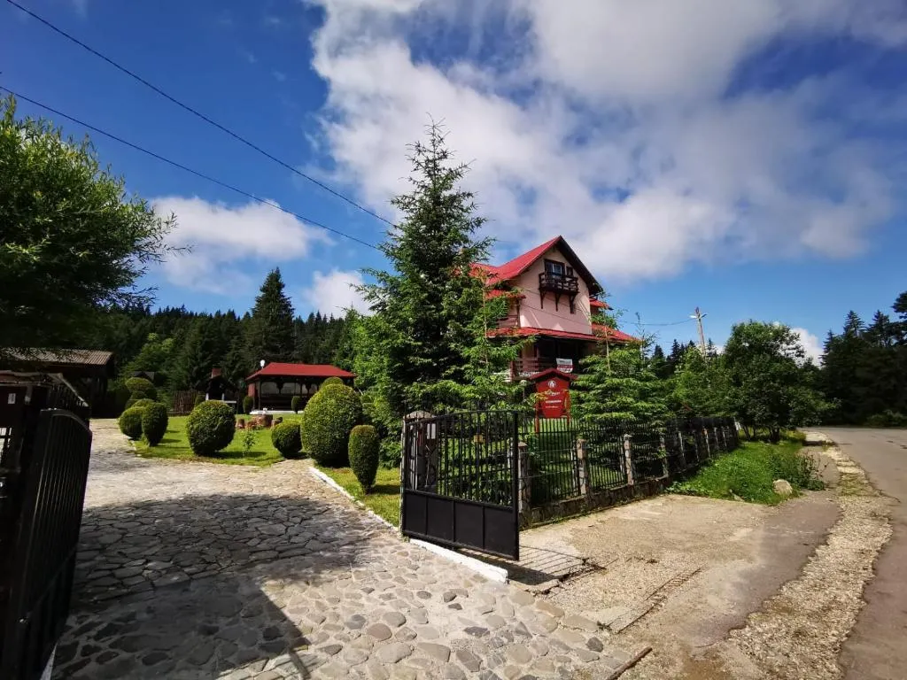 Image 1 of FOX VALLEY VILLA
