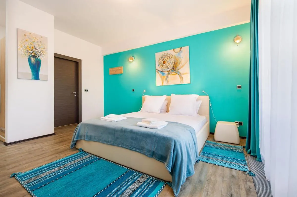 Image 7 of Fabulous Panorama Silver Mountain Apartments